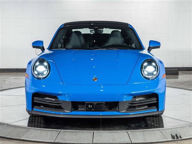 Used 2025 Porsche 911 Carrera image 6