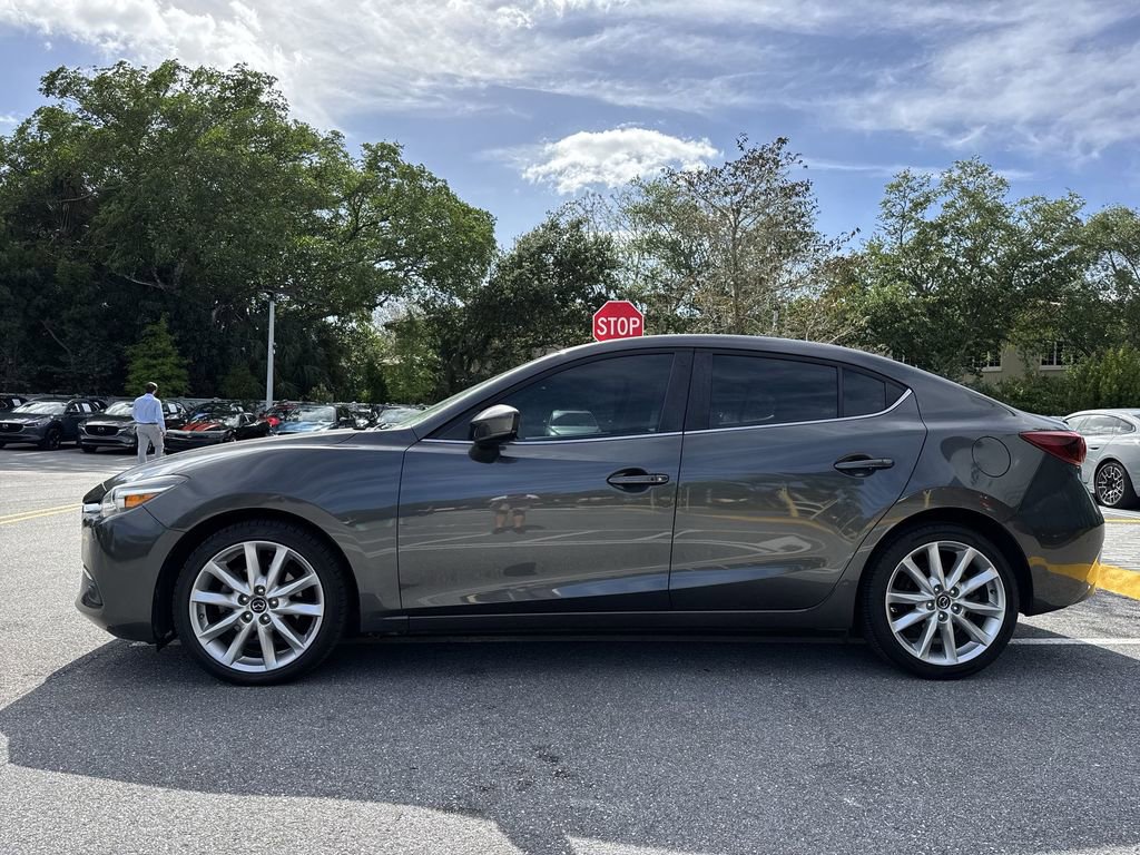 Used 2017 MAZDA MAZDA3 Grand Touring w/ Premium Equipment Package image 27