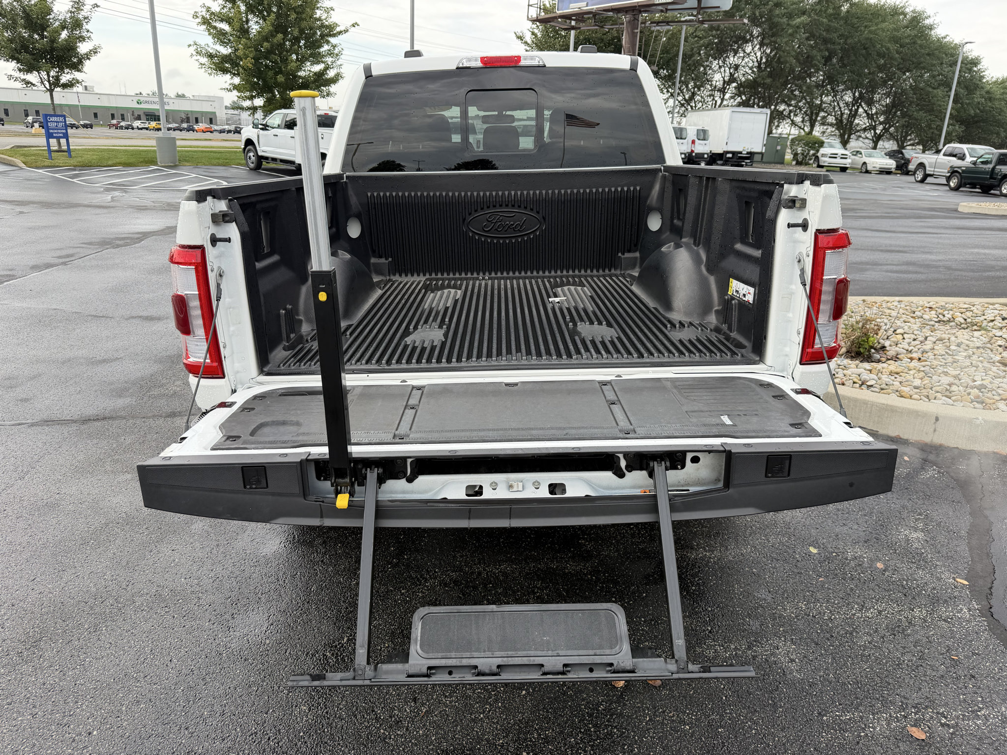 Used 2022 Ford F150 Lariat AWD/4WD image 25