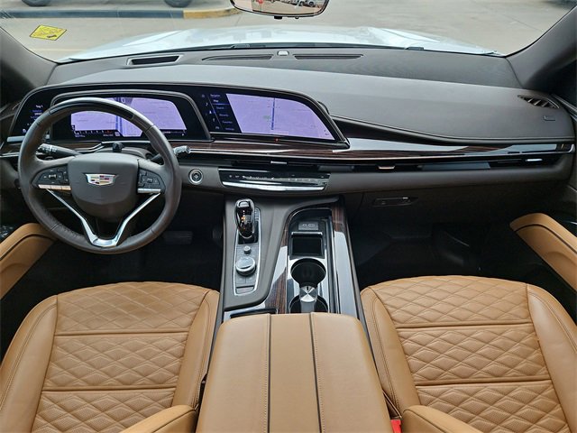 Used 2023 Cadillac Escalade ESV Premium Luxury image 18