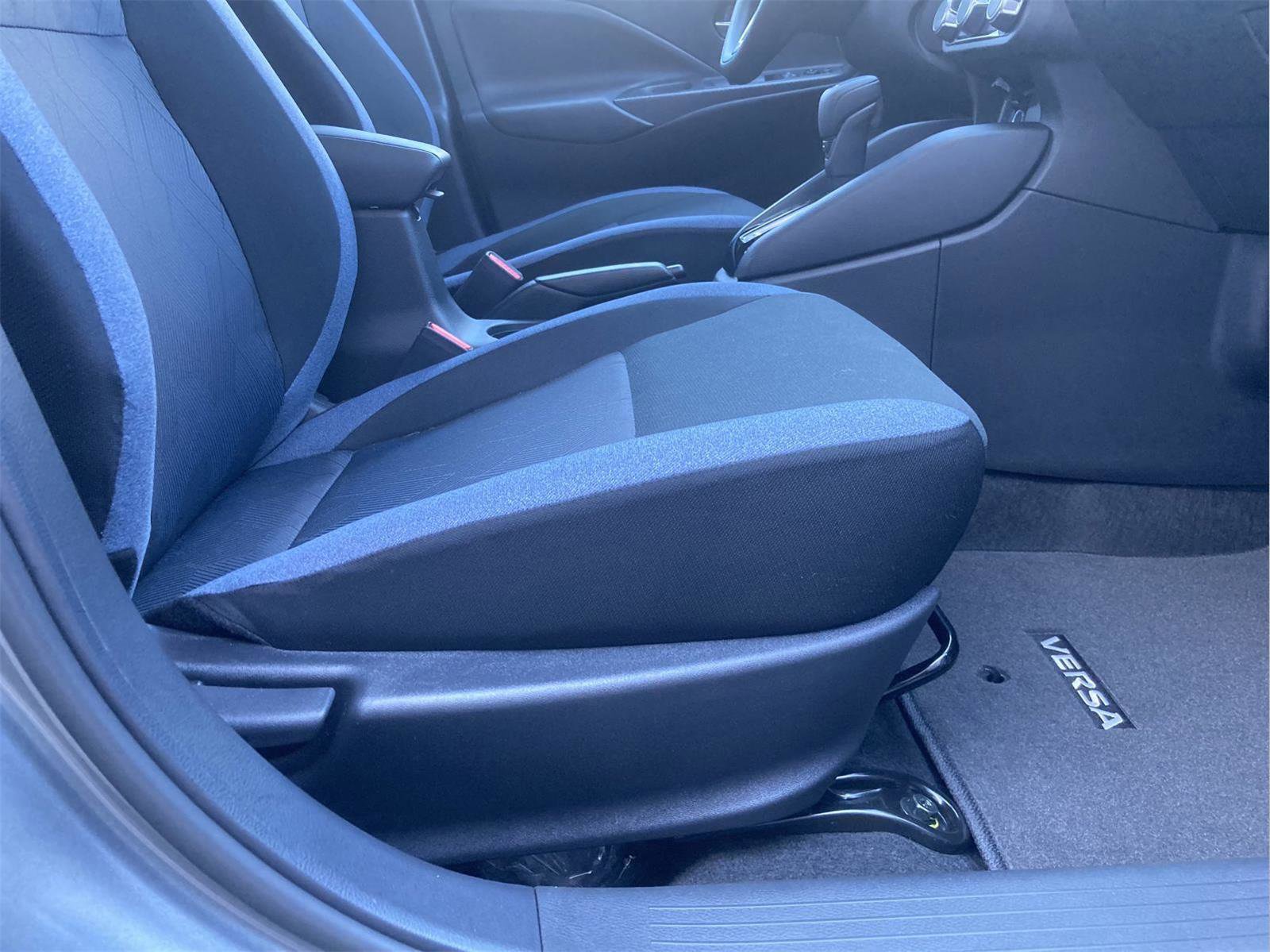 New 2025 Nissan Versa SV w/ Trunk Package image 40