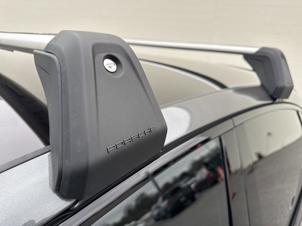 Used 2023 Porsche Cayenne GTS image 10