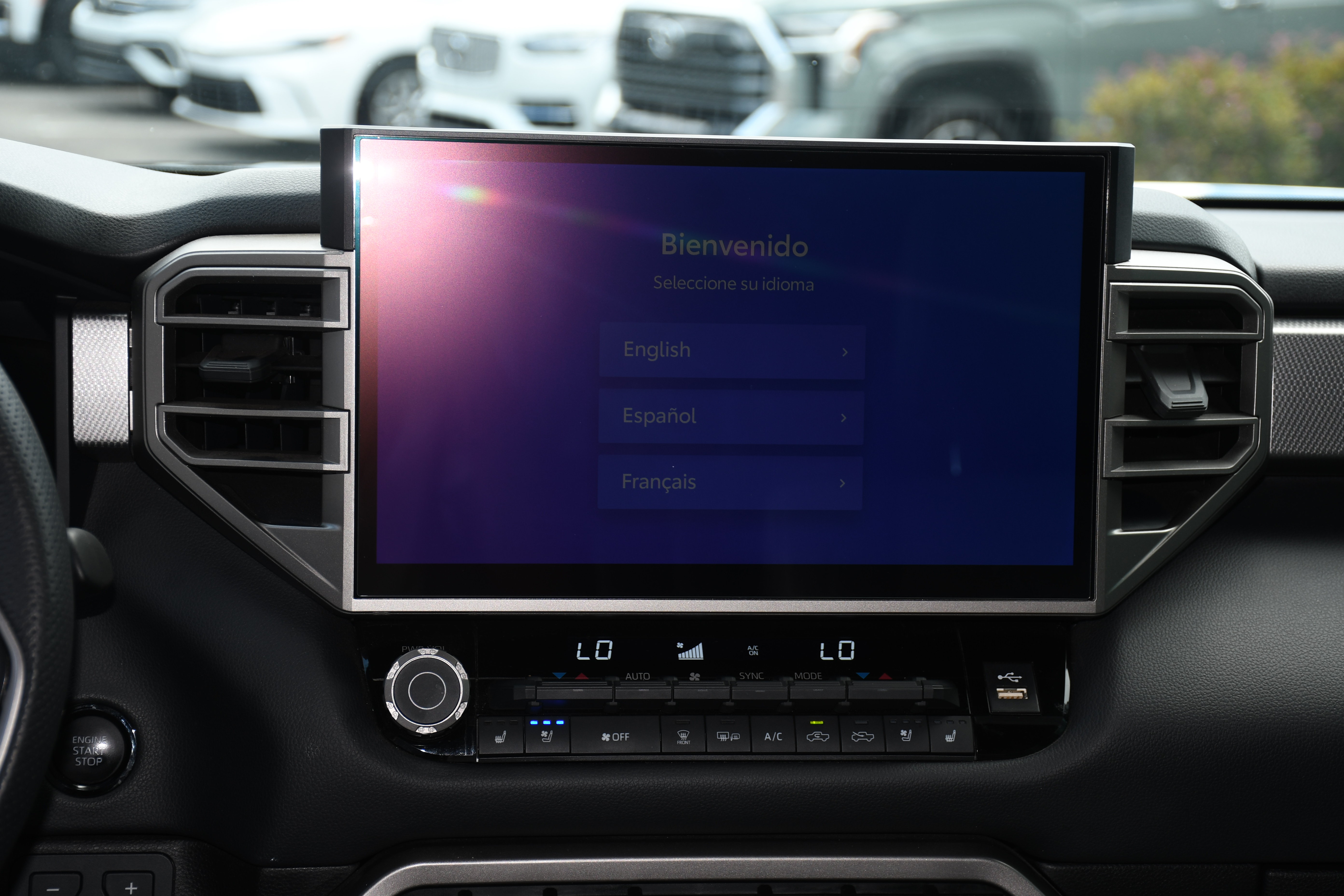 Certified 2025 Toyota Tundra Limited AWD/4WD image 19