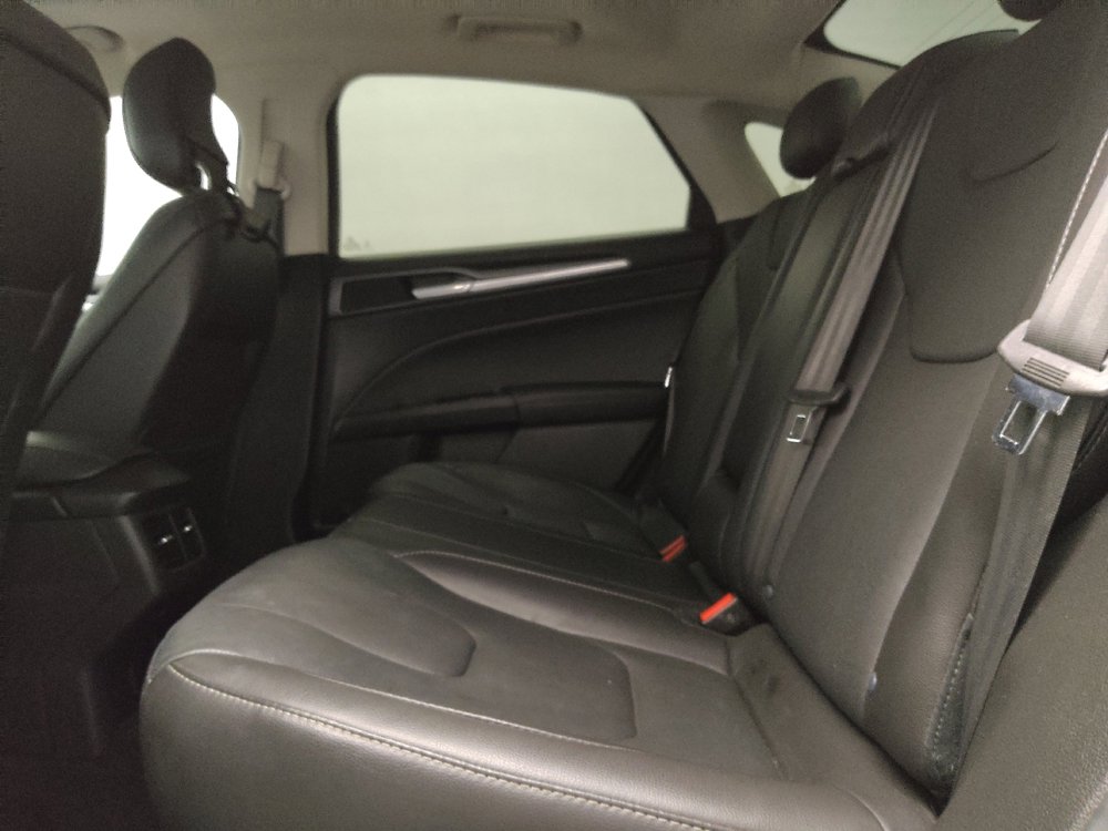 Used 2014 Ford Fusion Titanium FWD image 18