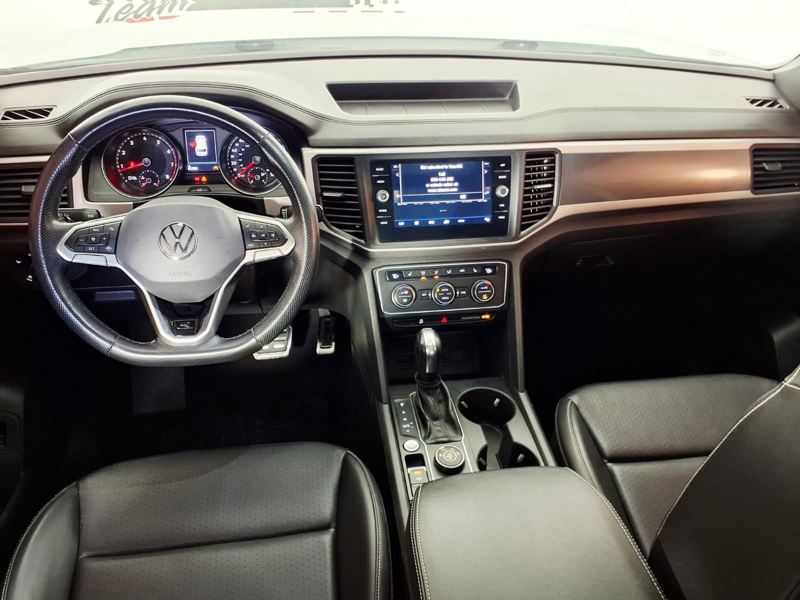 Used 2020 Volkswagen Atlas Cross Sport SE w/ Panoramic Sunroof Package image 11