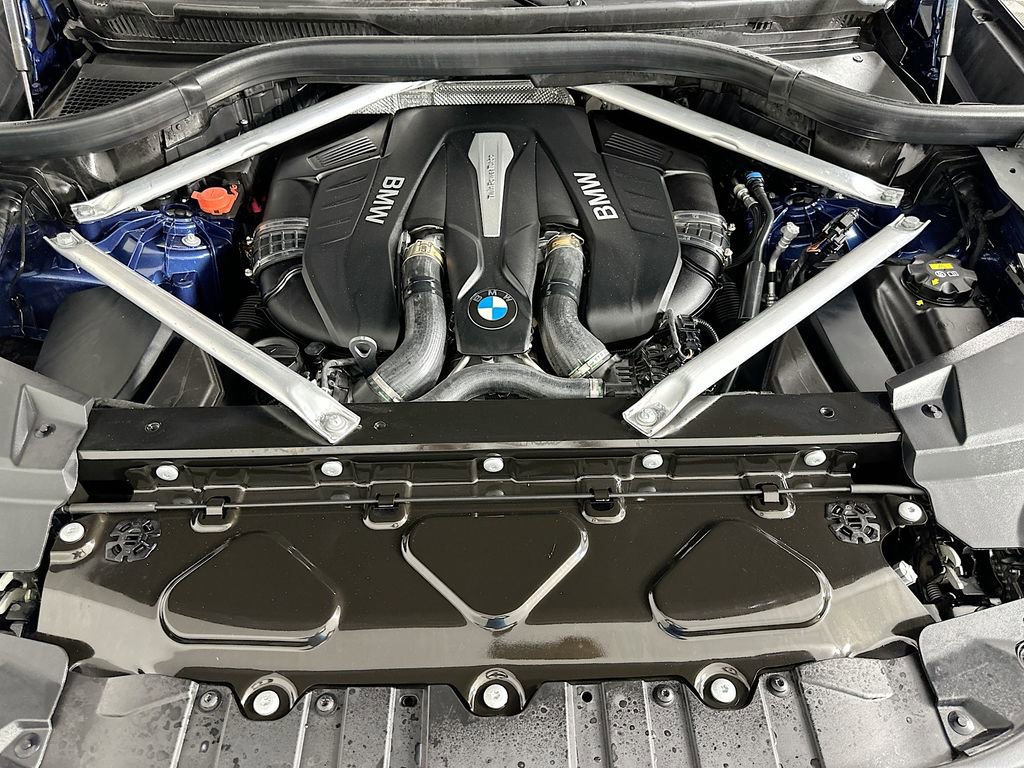 Used 2019 BMW X5 xDrive50i w/ M Sport Package AWD/4WD image 31