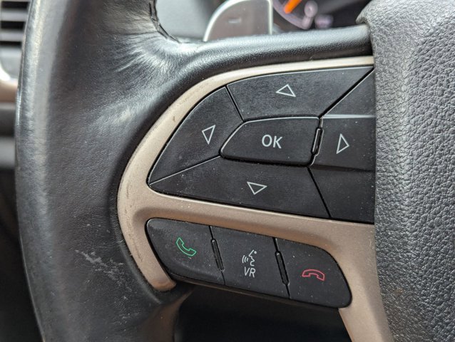 Used 2015 Jeep Grand Cherokee Laredo w/ Quick Order Package 23E image 11