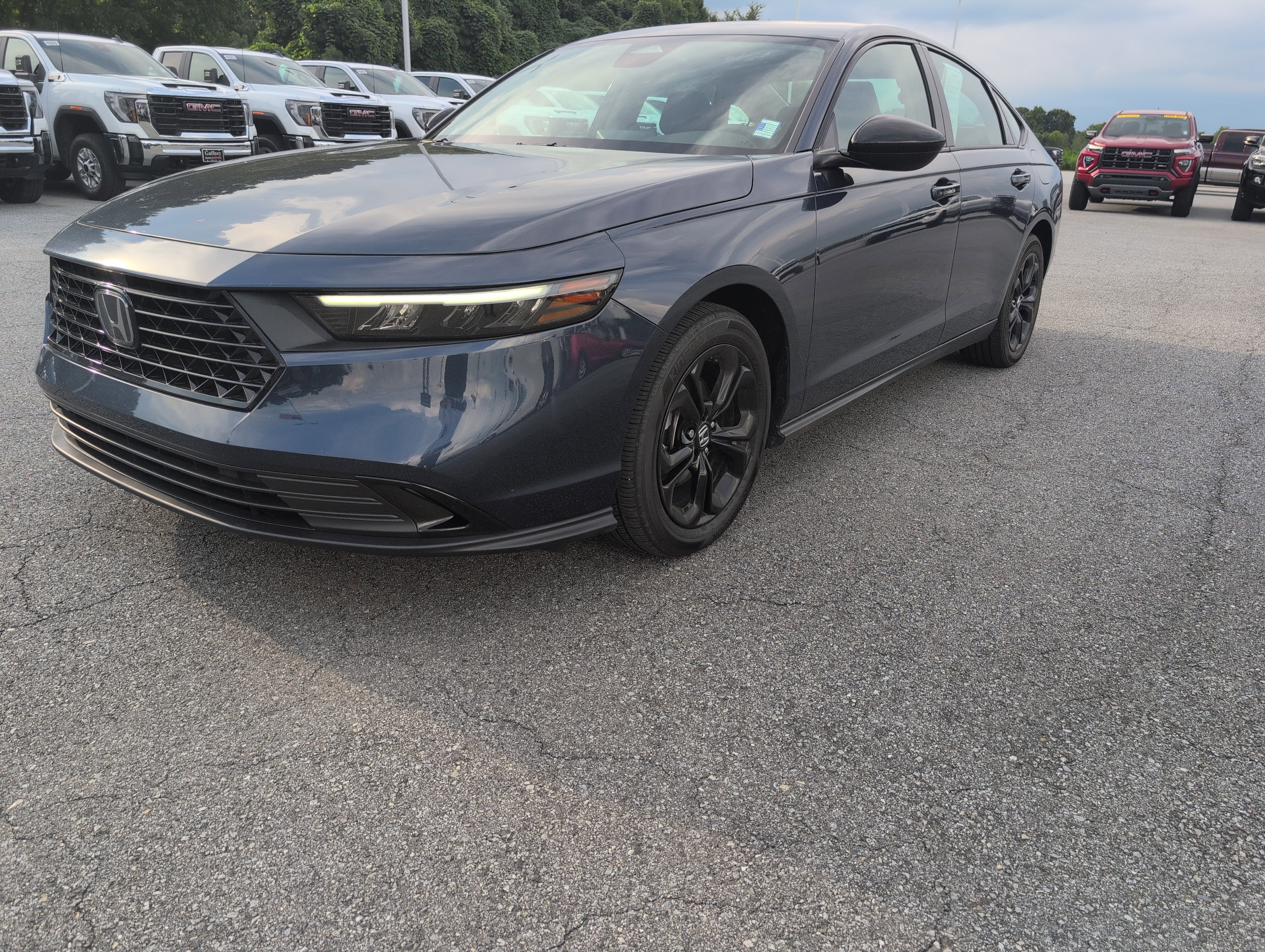 Used 2025 Honda Accord SE
