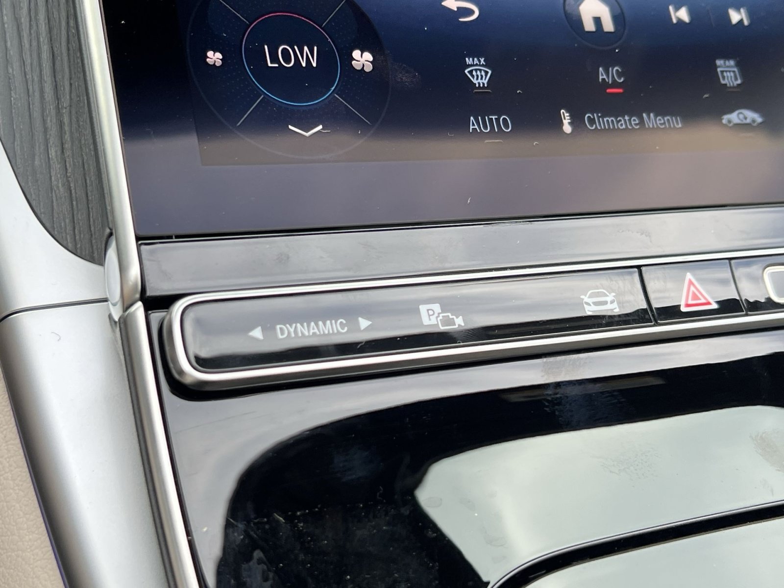 New 2027 Mercedes-Benz CLE 450 4MATIC Cabriolet image 40