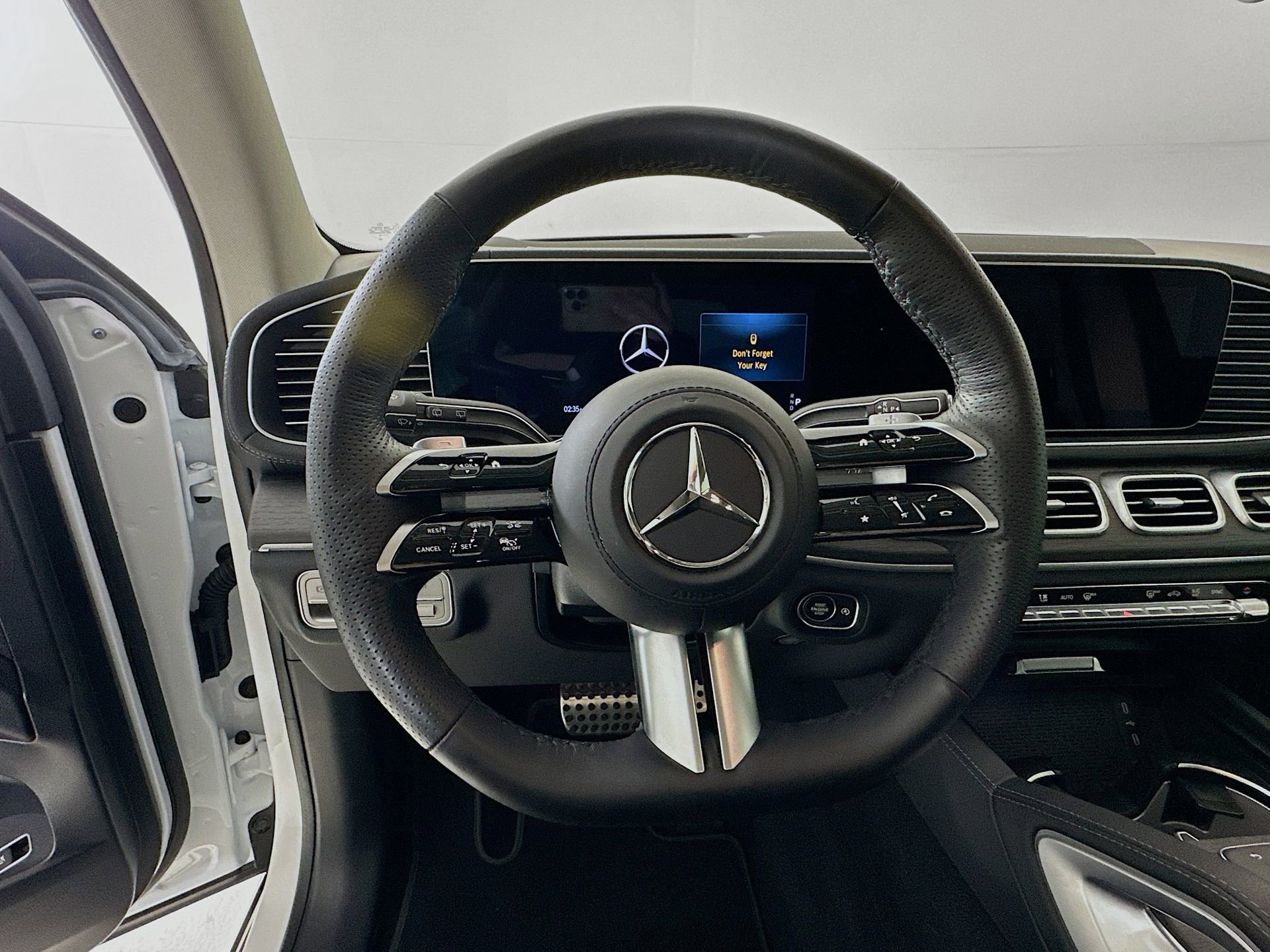 Certified 2024 Mercedes-Benz GLS 580 4MATIC image 12
