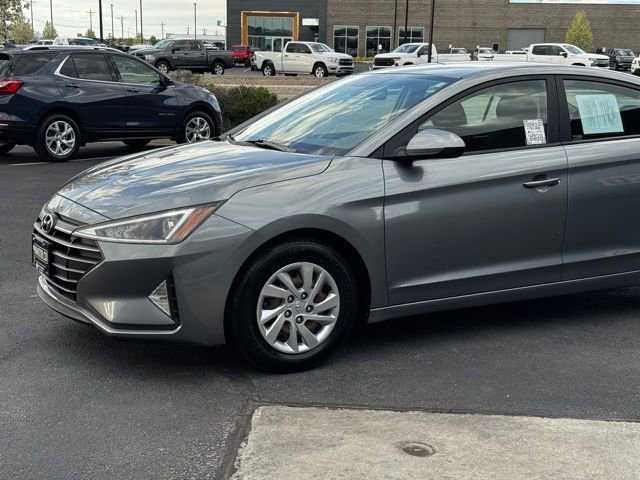 Used 2019 Hyundai Elantra SE w/ Cargo Package image 10