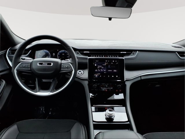 New 2025 Jeep Grand Cherokee L Altitude AWD/4WD image 13