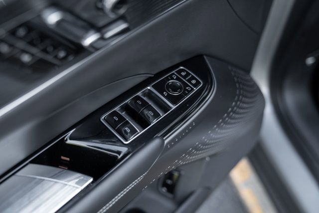 Used 2024 Cadillac Lyriq Luxury RWD image 52