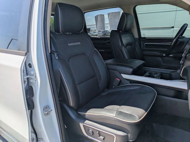 Used 2019 RAM 1500 Laramie AWD/4WD image 35