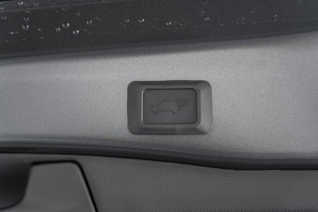 New 2025 Toyota RAV4 XLE image 9