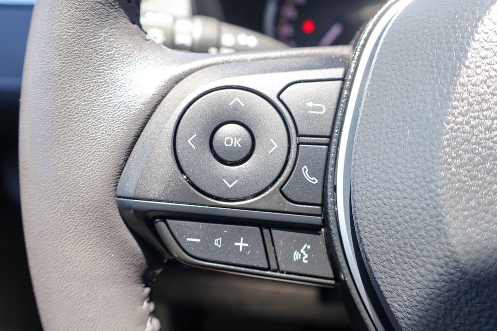 Used 2025 Toyota RAV4 XLE Premium w/ Weather Package FWD image 14