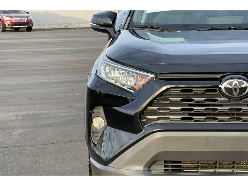 Used 2021 Toyota RAV4 XLE w/ Carpet Mat Package (TMS) image 43