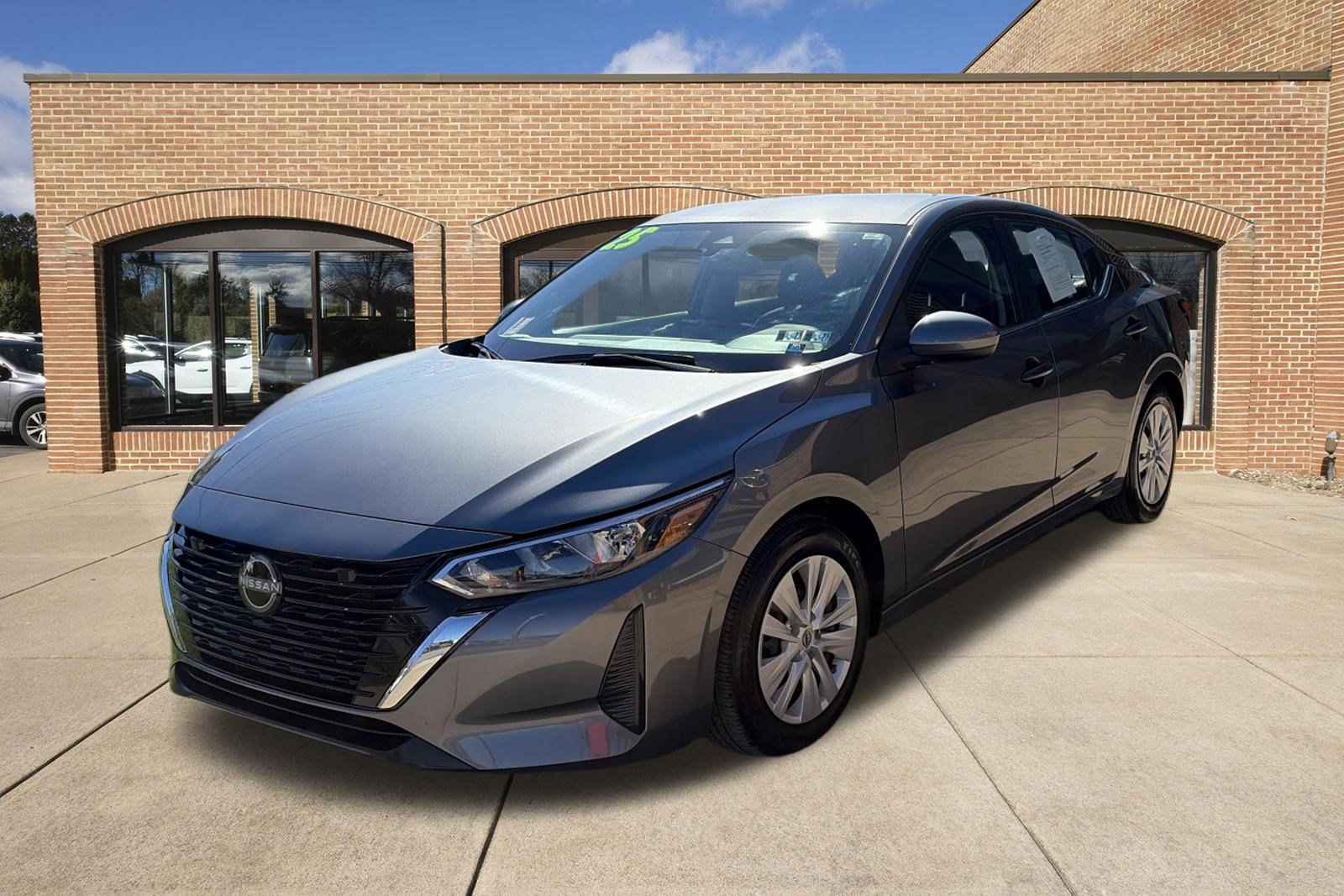 Used 2025 Nissan Sentra S FWD image 8