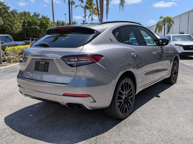Used 2022 Maserati Levante GT image 5