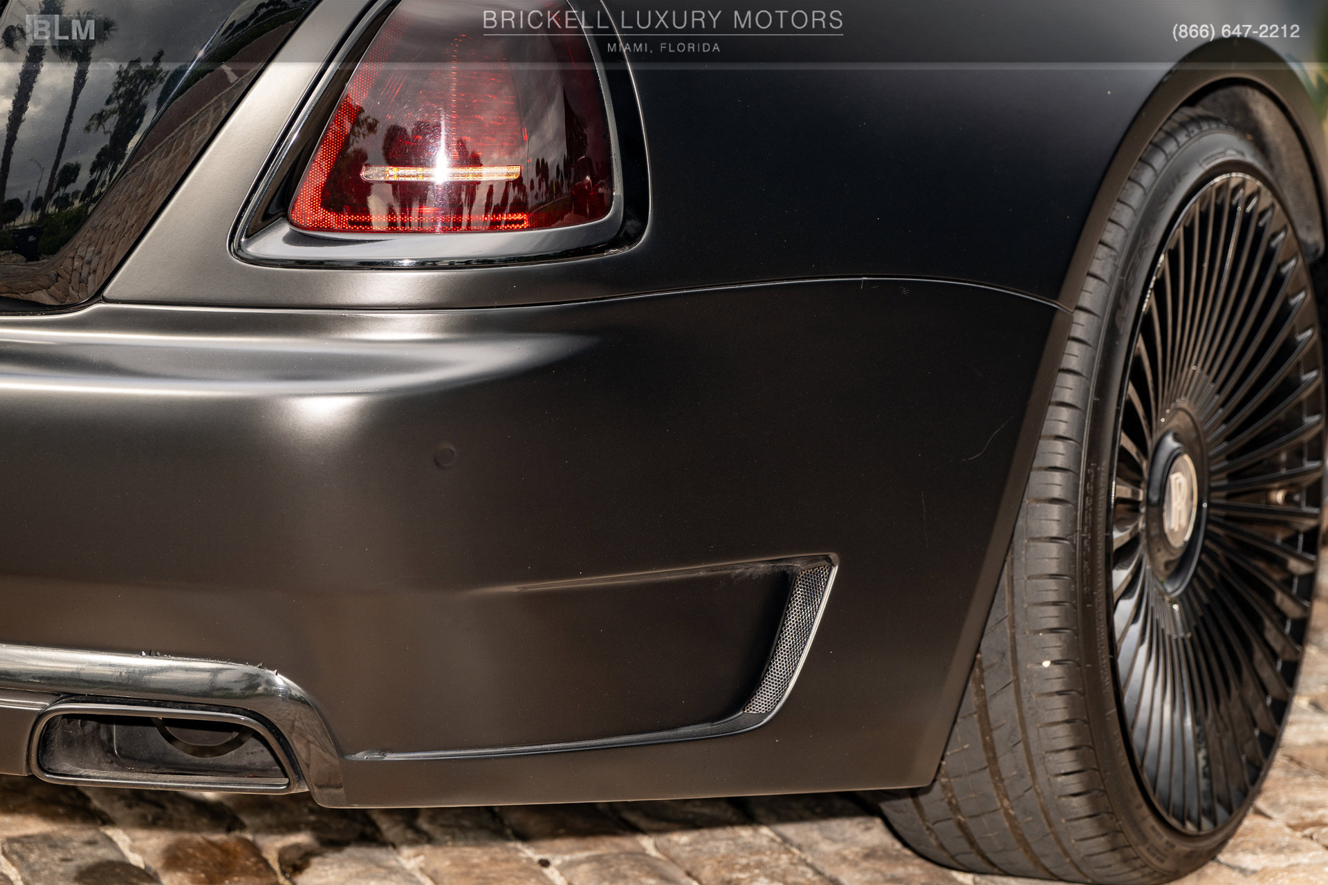 Used 2015 Rolls-Royce Wraith RWD image 54