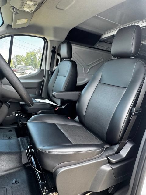 New 2026 Ford Transit 150 Low Roof w/ Load Area Protection Package RWD image 10