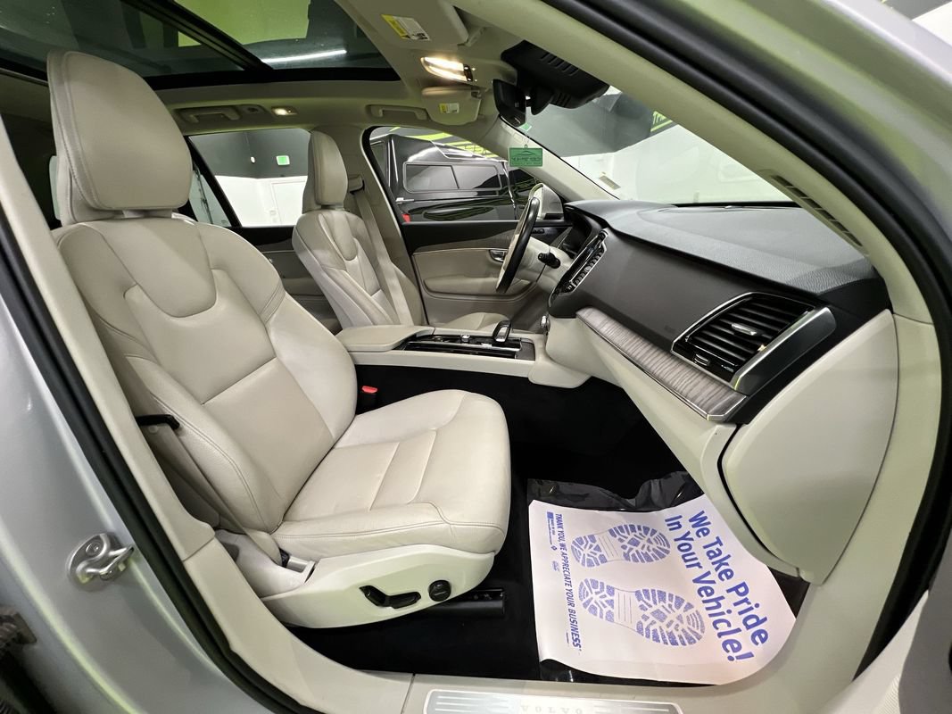 Used 2023 Volvo XC90 B6 Plus w/ Protection Package Premier AWD/4WD image 30