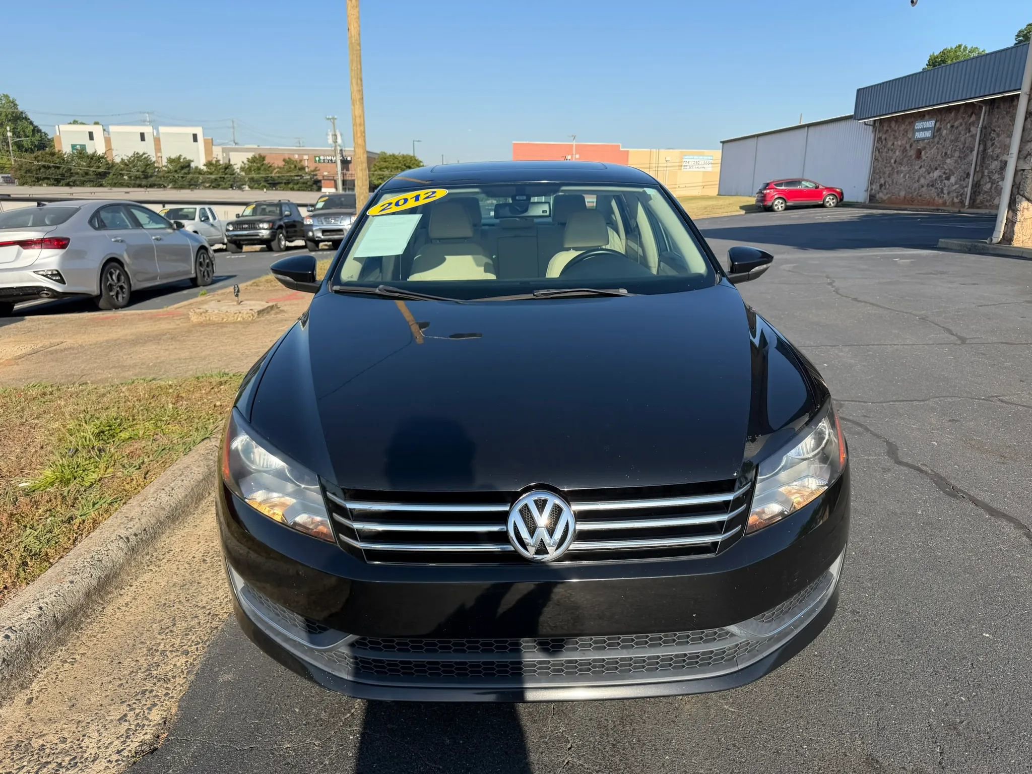 Used 2012 Volkswagen Passat 2.5 SE FWD image 2