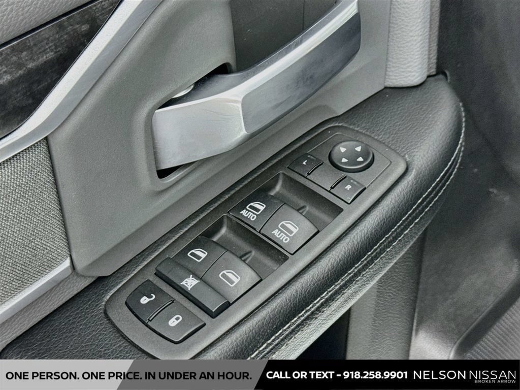 Used 2022 RAM 2500 Big Horn w/ Level A Equipment Group AWD/4WD image 17
