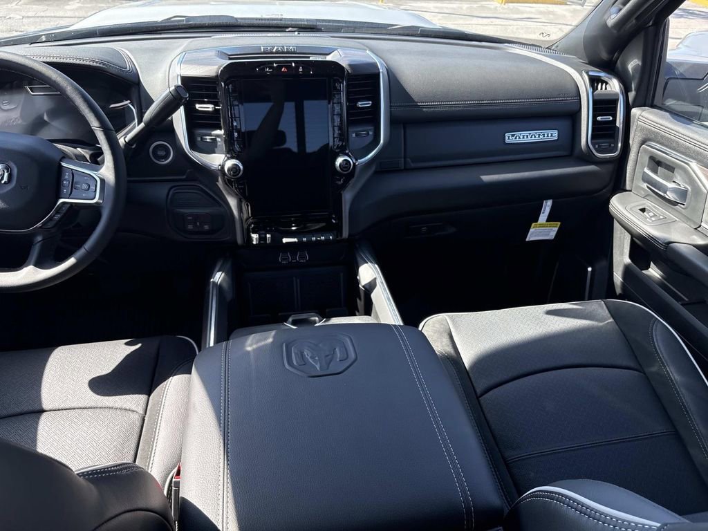 New 2026 RAM 2500 Laramie w/ Sport Appearance Package image 30