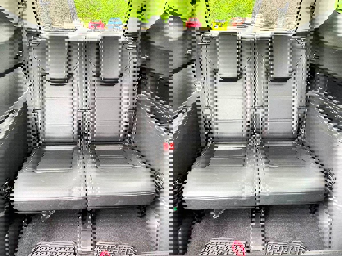 Used 2022 Volkswagen Atlas SE w/ Panoramic Sunroof Package AWD/4WD image 14