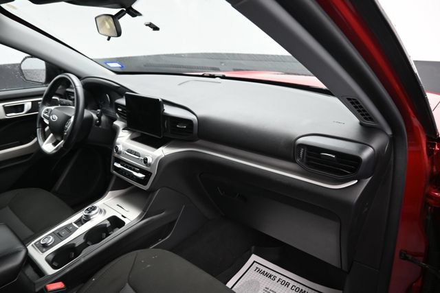Used 2022 Ford Explorer XLT w/ Class IV Trailer Tow Package AWD/4WD image 11
