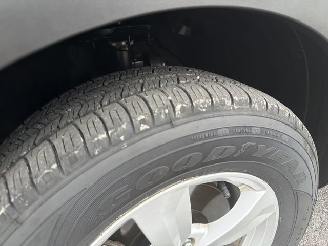 Used 2022 Kia Sorento LX AWD/4WD image 28