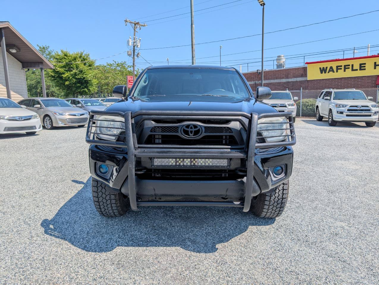 Used 2013 Toyota Tacoma PreRunner w/ SR5 Pkg RWD image 2