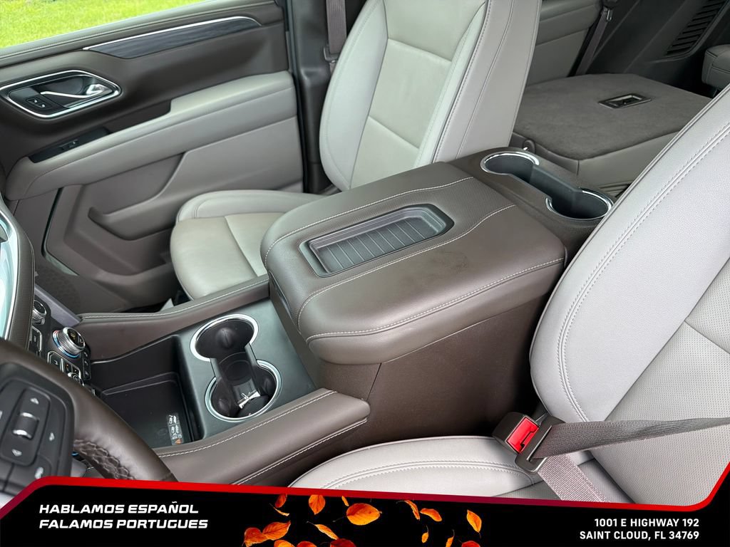 Used 2024 GMC Yukon SLT w/ SLT Luxury Package AWD/4WD image 24