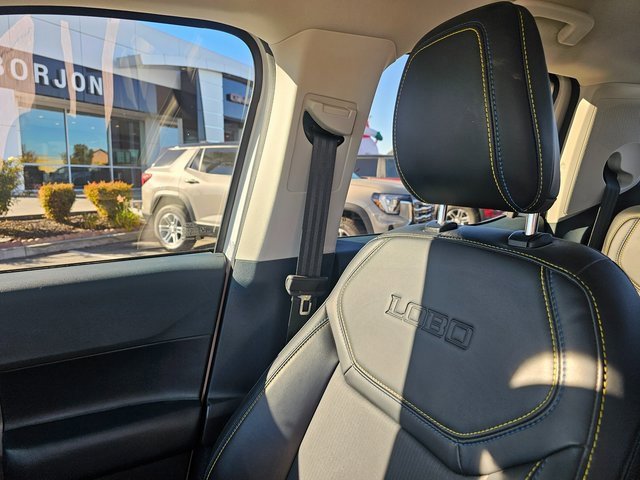 Used 2025 Ford Maverick Lobo image 23