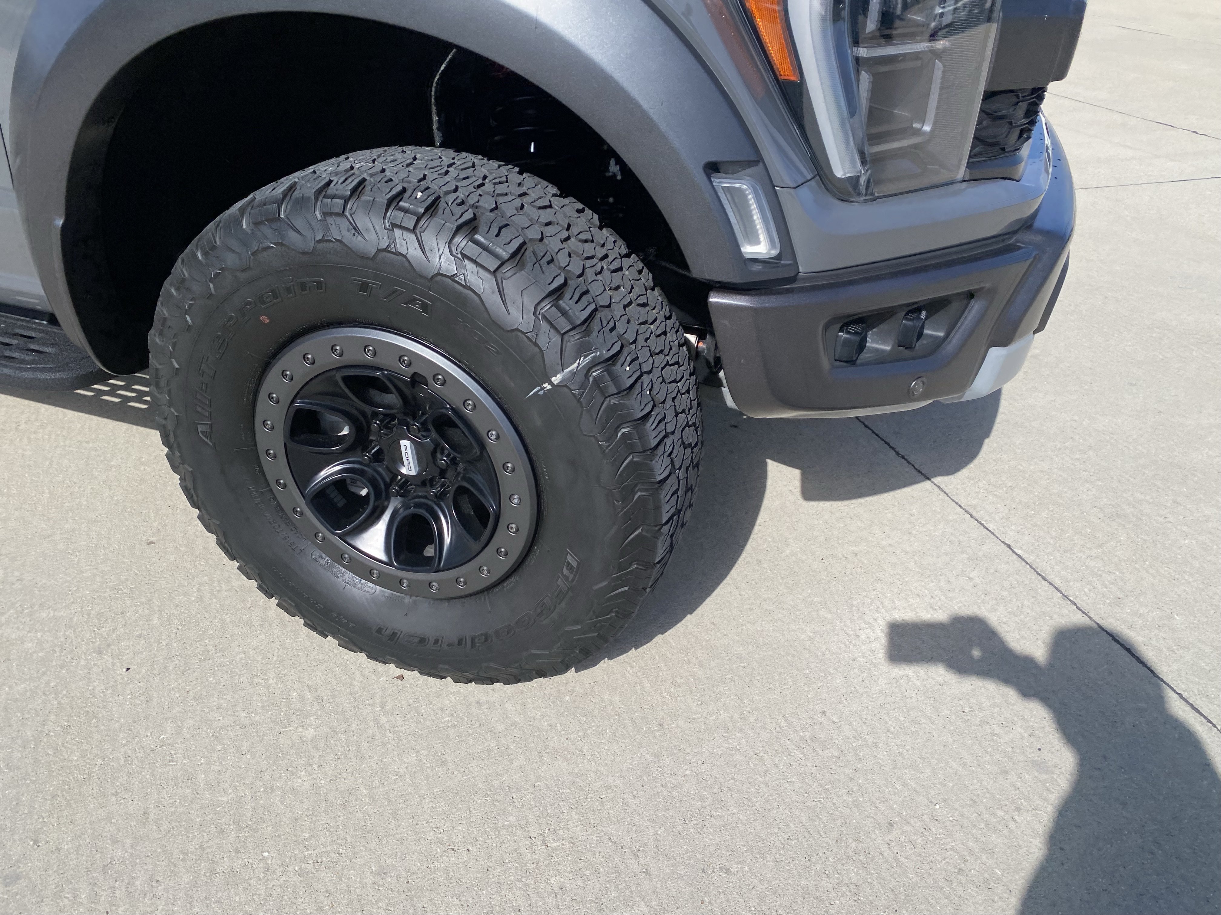 Used 2021 Ford F150 Raptor w/ Equipment Group 801A High AWD/4WD image 4
