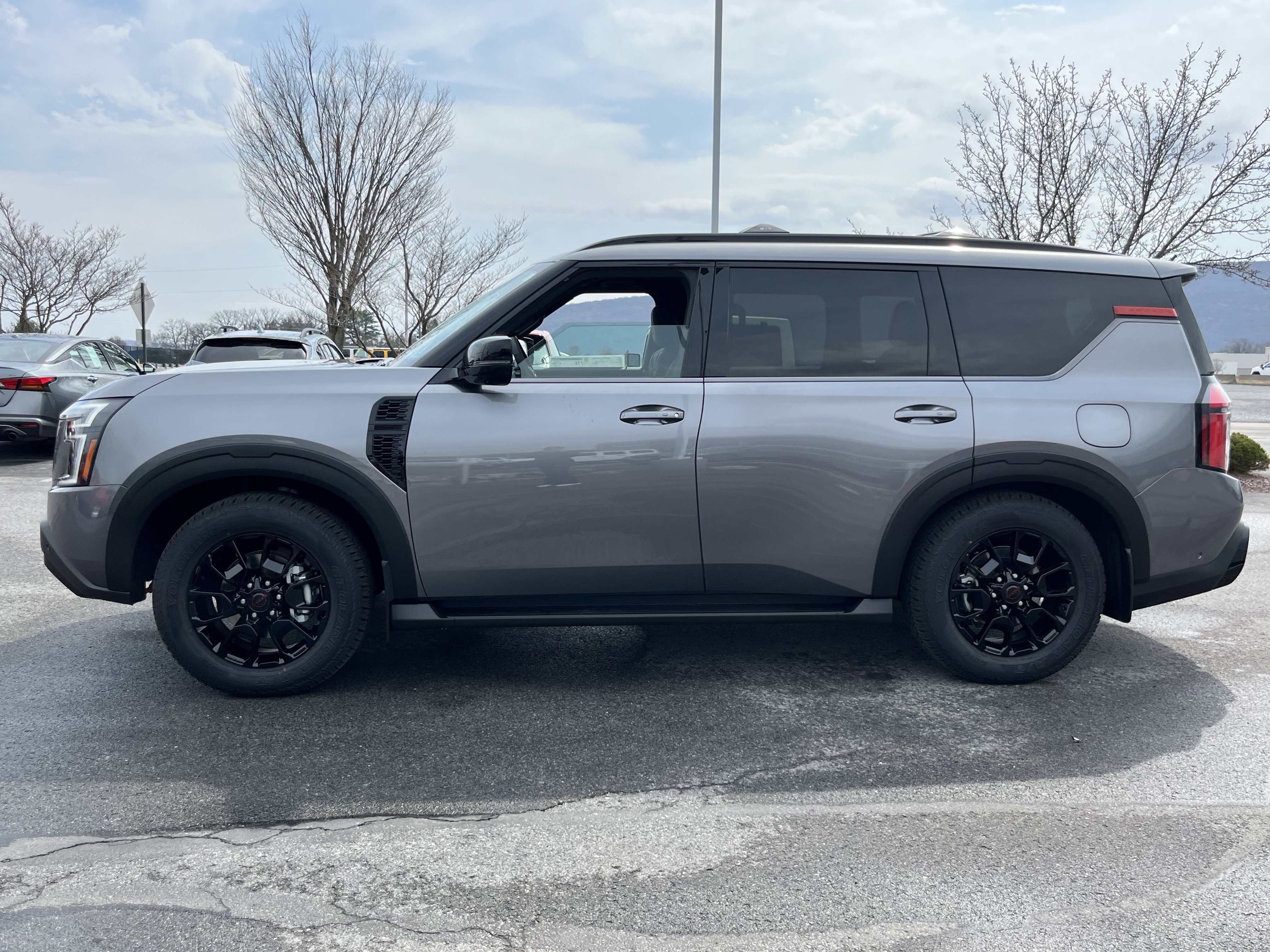 New 2026 Nissan Armada PRO-4X AWD/4WD image 15