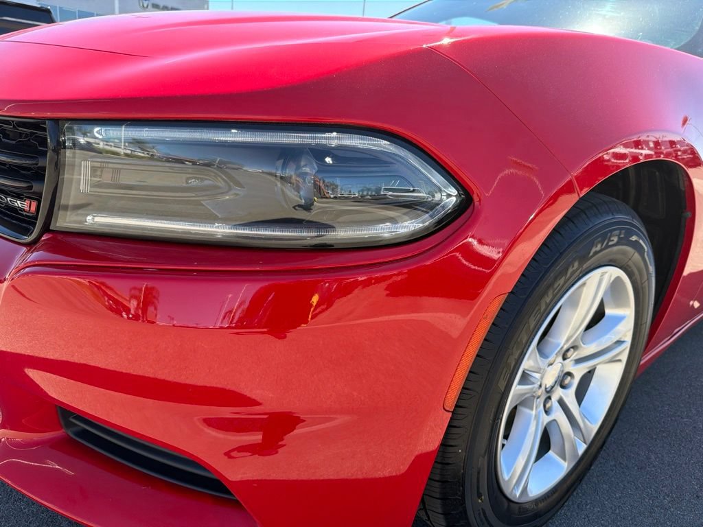 Used 2022 Dodge Charger SXT RWD image 11