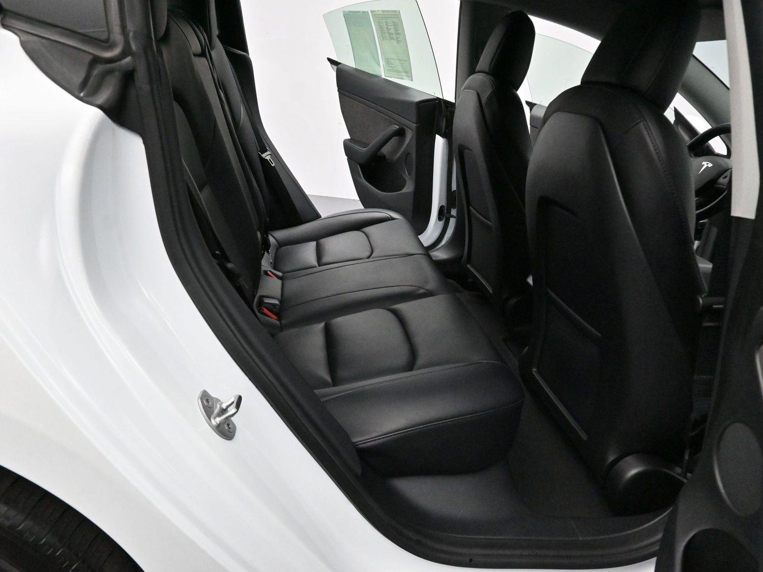 Used 2022 Tesla Model 3 Long Range image 28