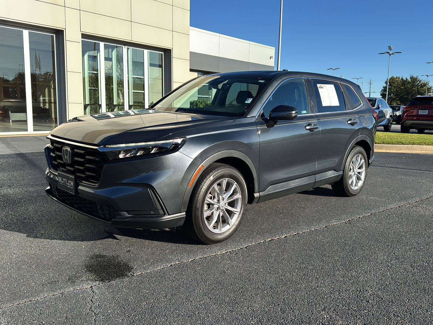 Used 2023 Honda CR-V EX-L image 1