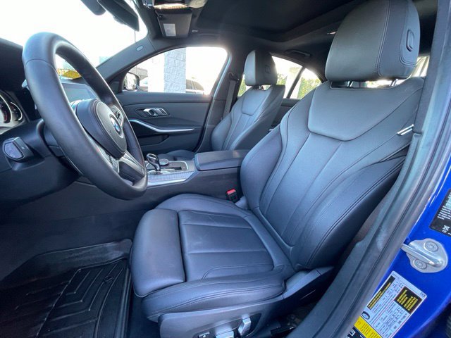 Used 2020 BMW 330i xDrive Sedan w/ M Sport Package AWD/4WD image 12