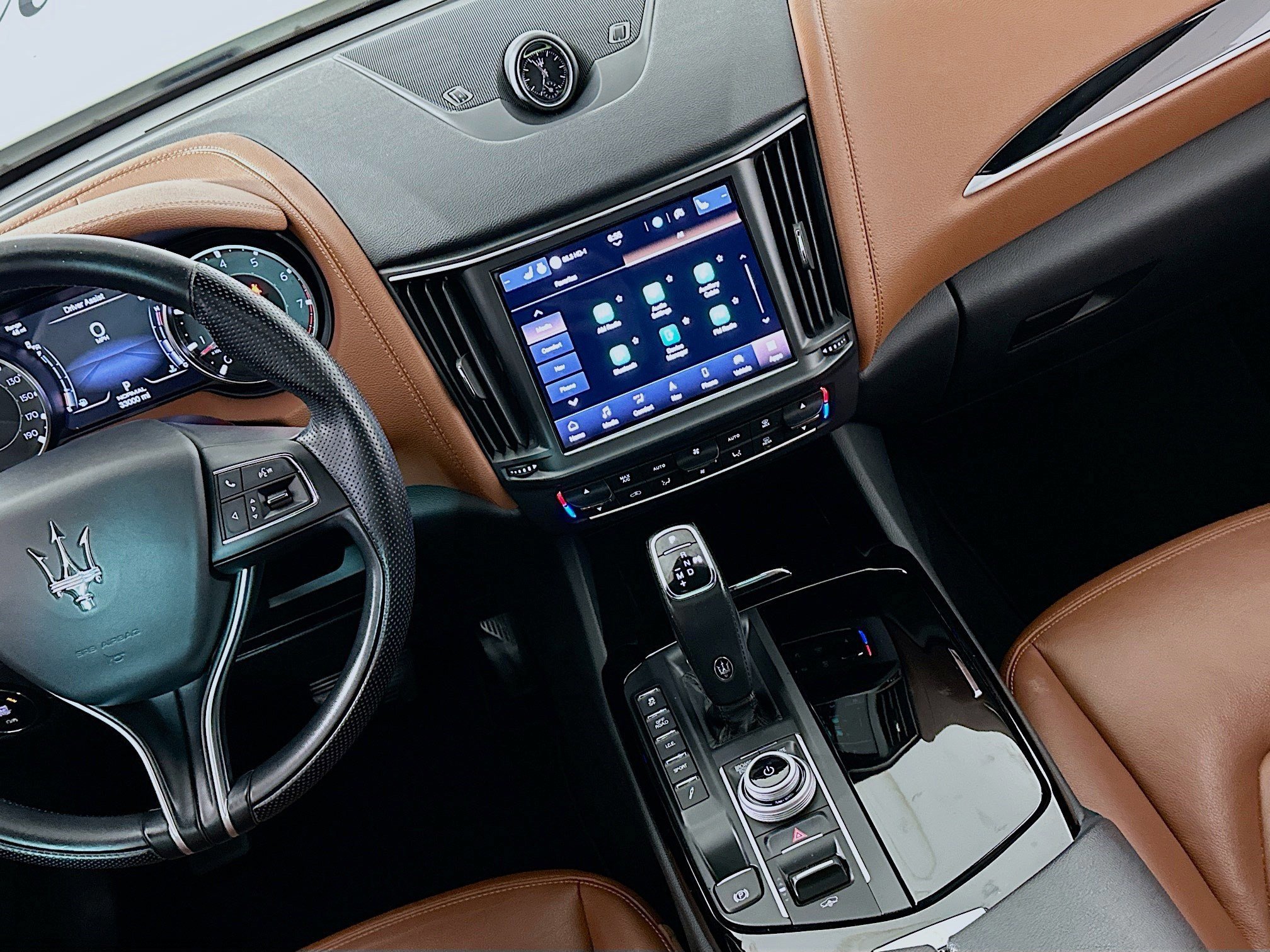 Used 2022 Maserati Levante Modena image 18