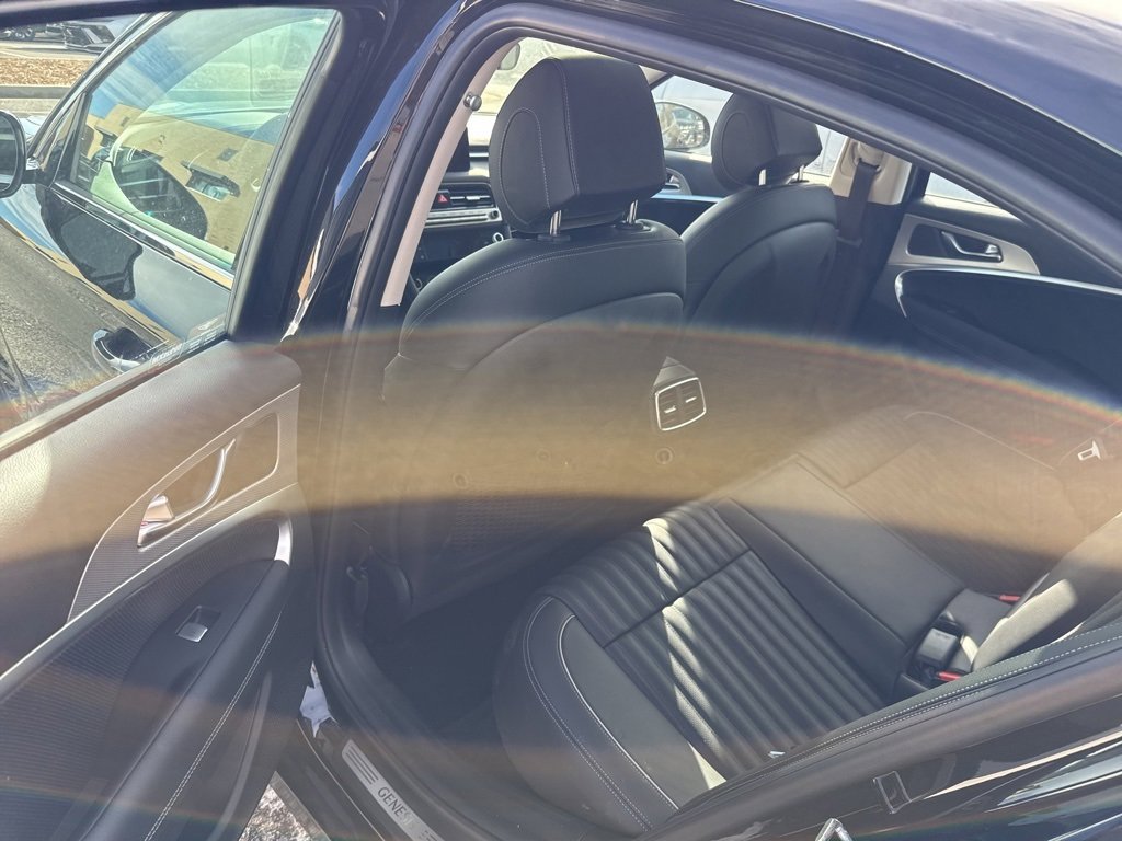 Used 2026 Genesis G70 2.5T Prestige image 10