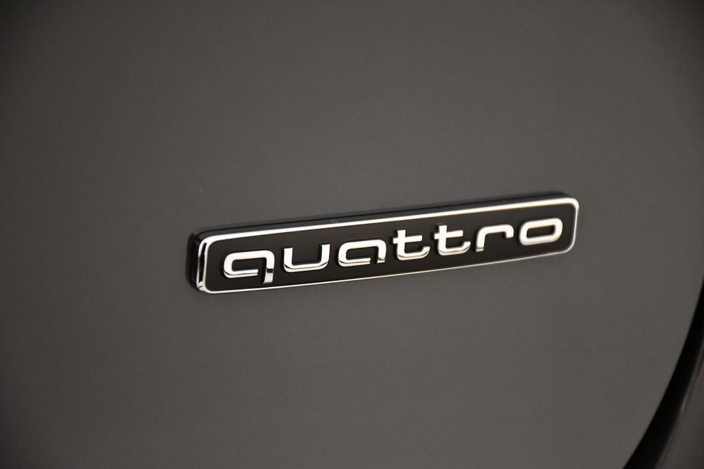New 2025 Audi Q6 e-tron Premium Plus image 10