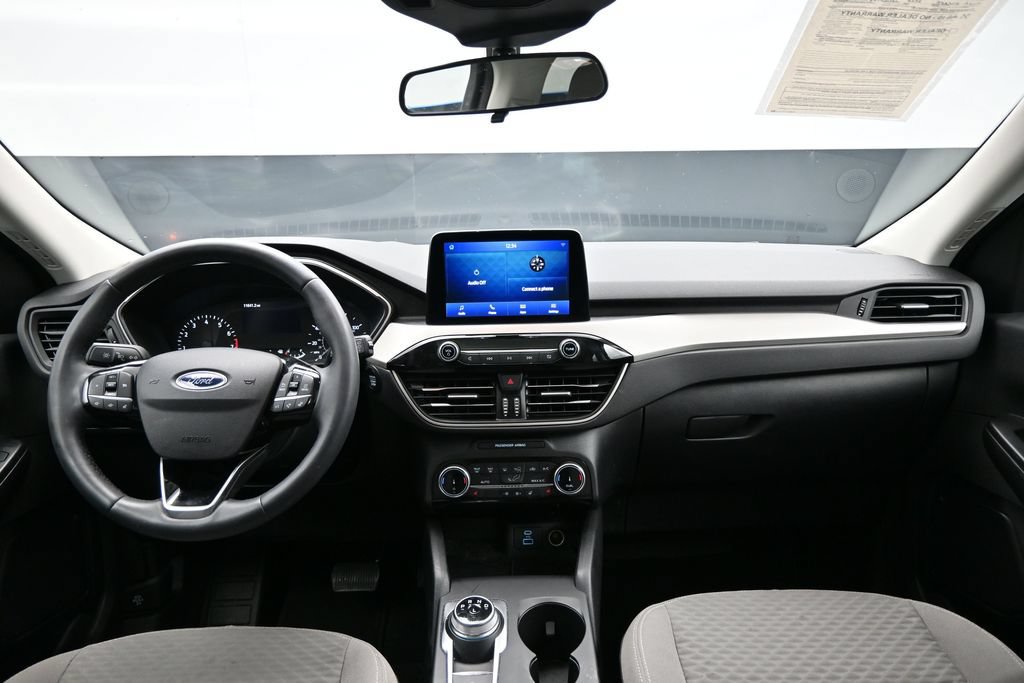 Used 2022 Ford Escape SE w/ SE Sport Appearance Package FWD image 13