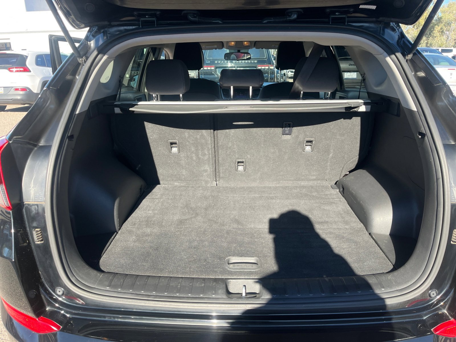 Used 2018 Hyundai Tucson SE image 34