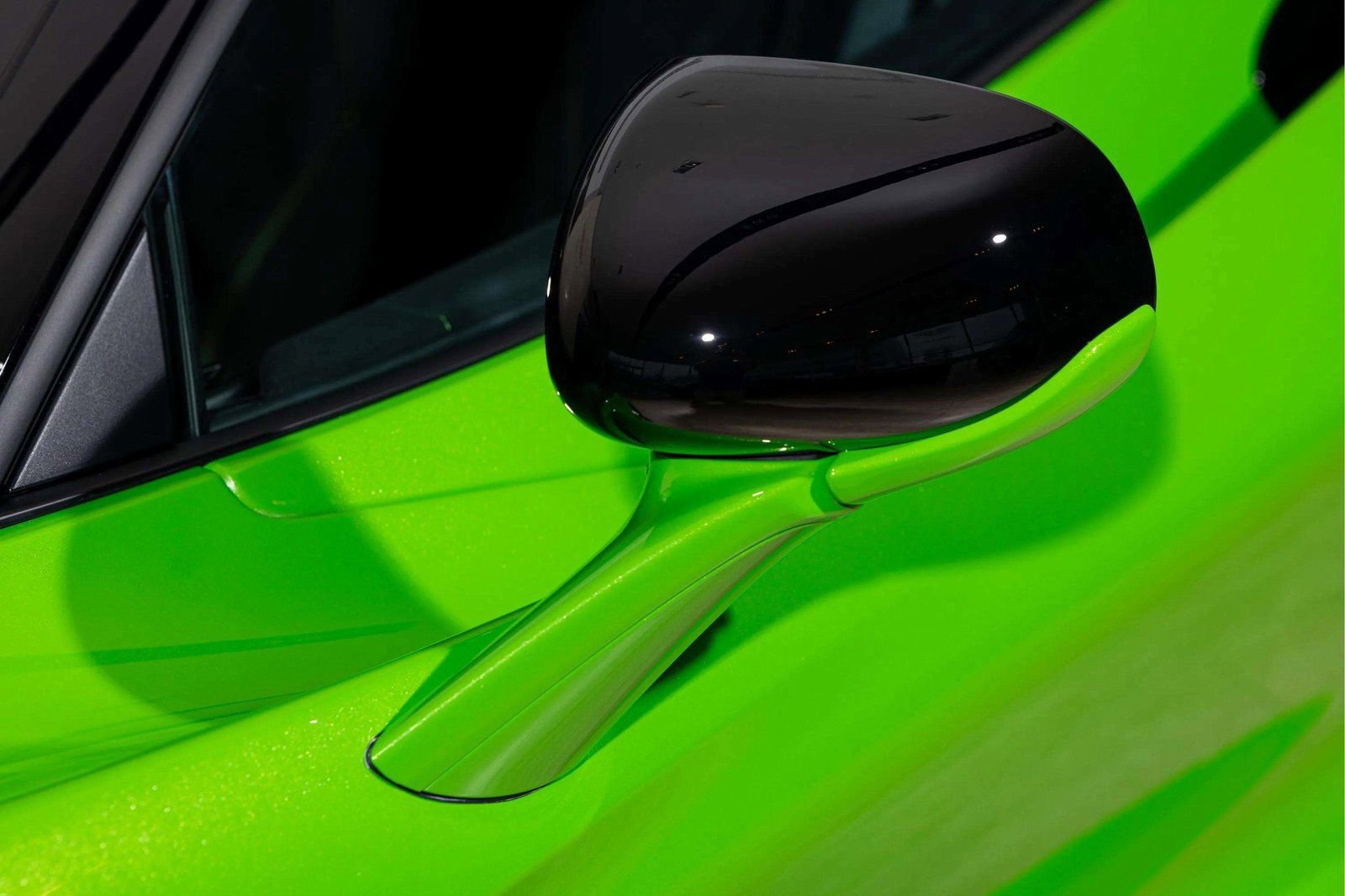 New 2026 McLaren 750S RWD image 42