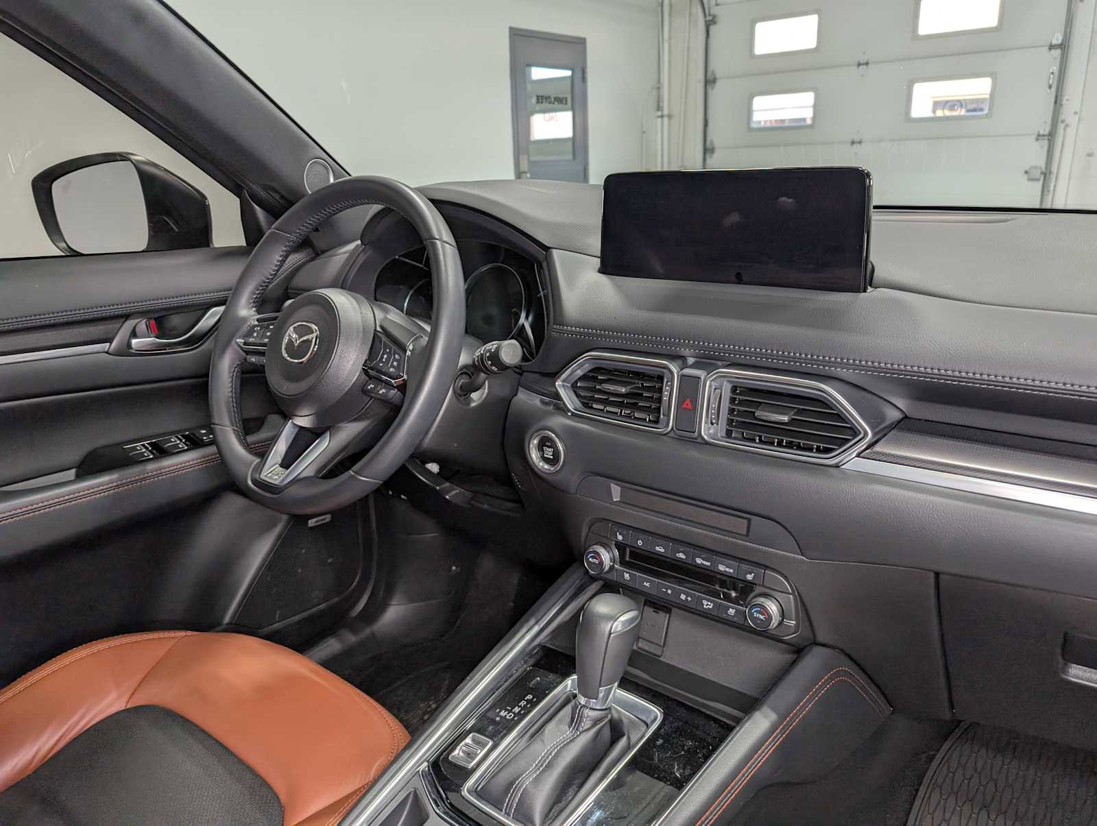 Certified 2024 MAZDA CX-5 Carbon Edition image 42