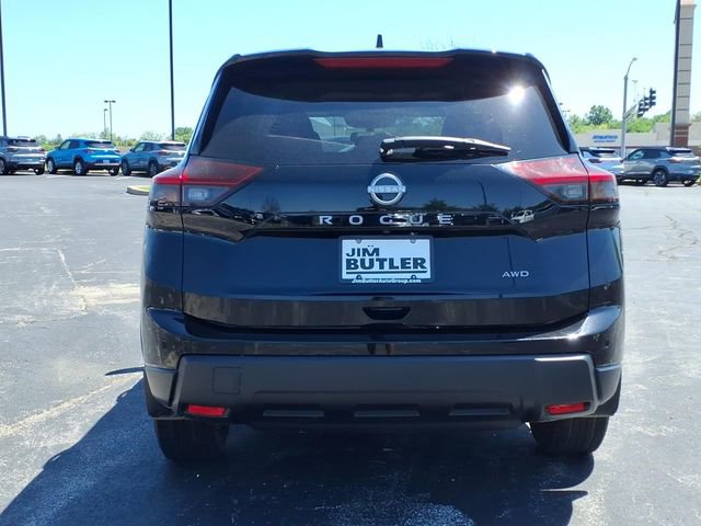 Used 2024 Nissan Rogue S AWD/4WD image 22