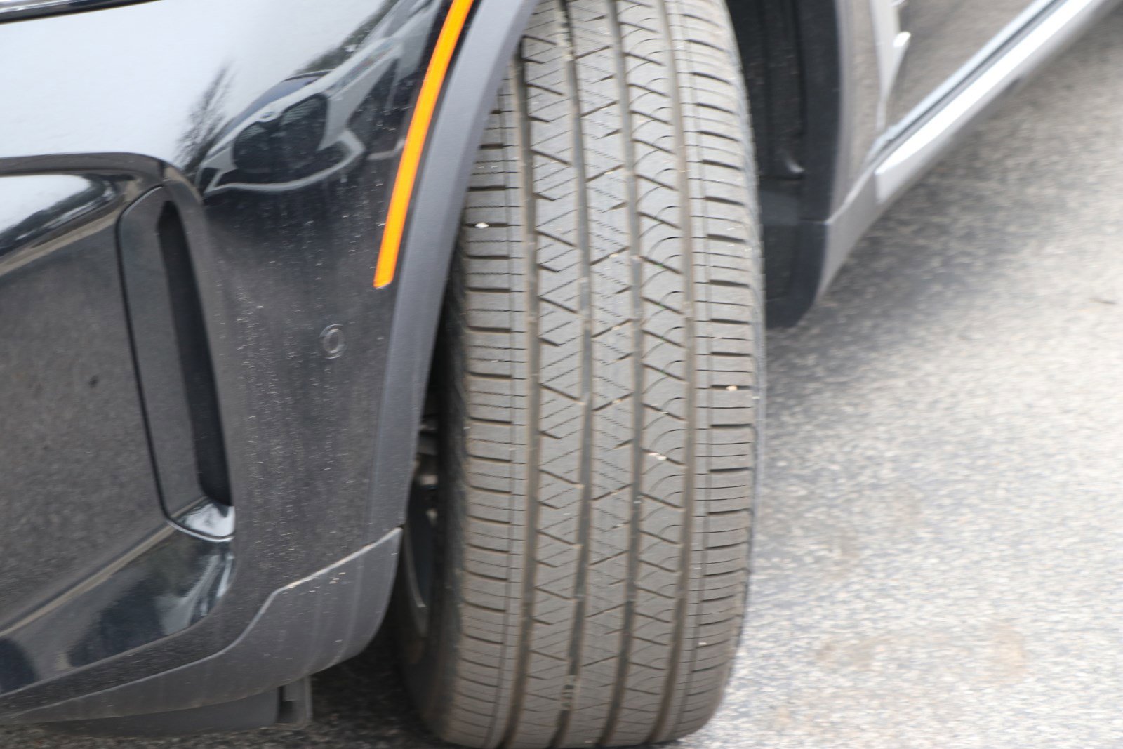 Certified 2025 BMW X5 xDrive50e w/ Parking Assistance Package image 7